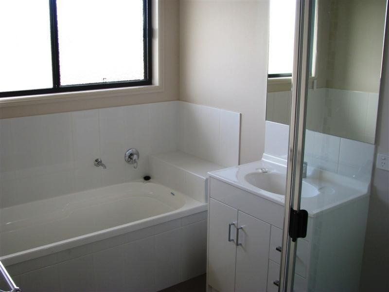 18 Vanessa Drive, Dalby QLD 4405