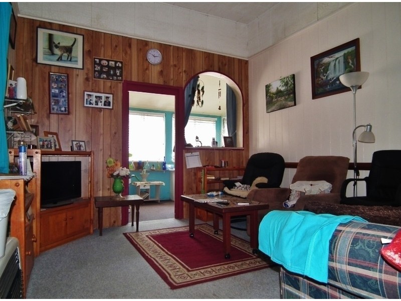 9 Blaxland Road, Dalby QLD 4405