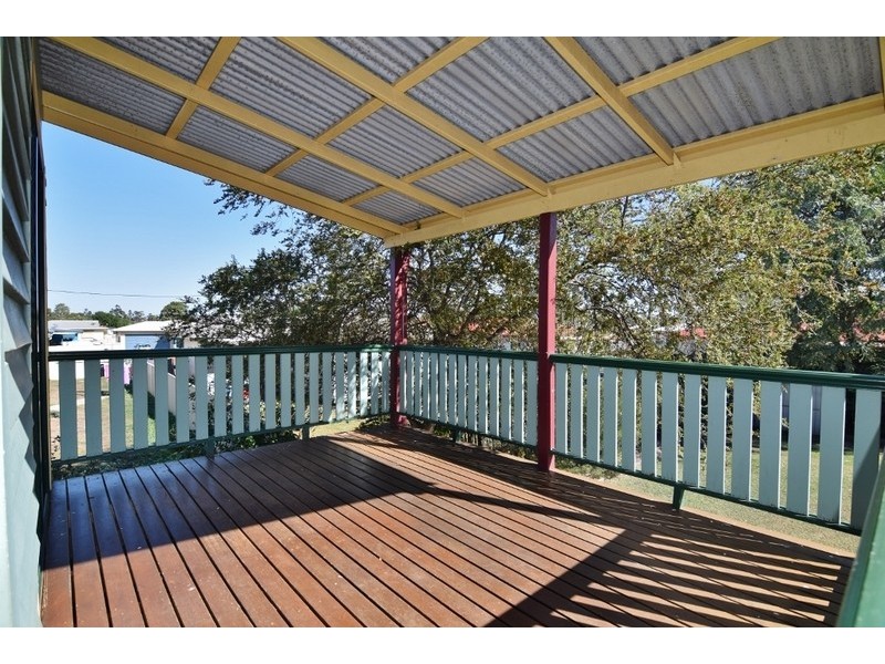 92 Orpen Street, Dalby QLD 4405