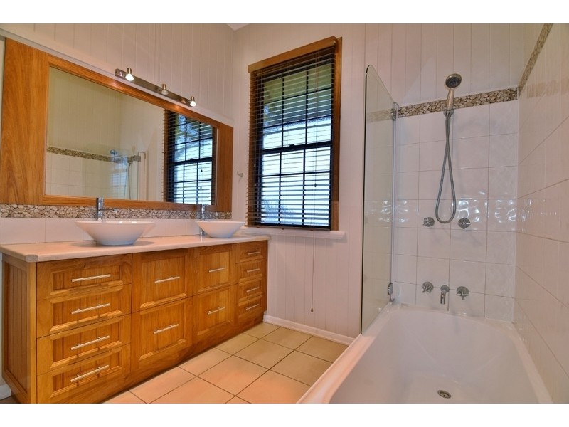 92 Orpen Street, Dalby QLD 4405