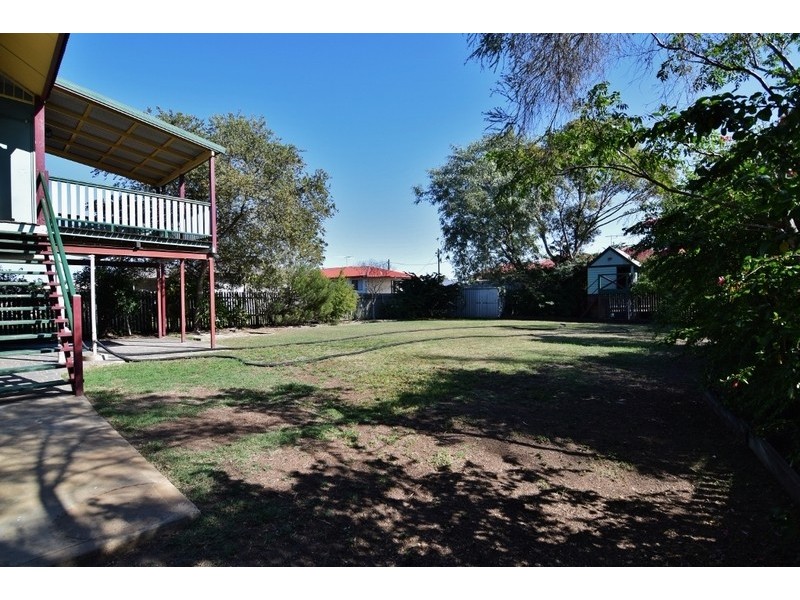 92 Orpen Street, Dalby QLD 4405