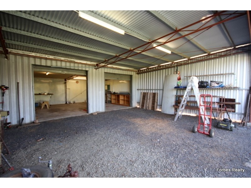 7 McQueen Street, Dalby QLD 4405