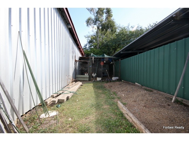 7 McQueen Street, Dalby QLD 4405