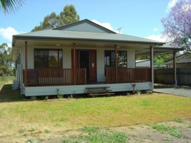 10 Horace Street, Dalby QLD 4405