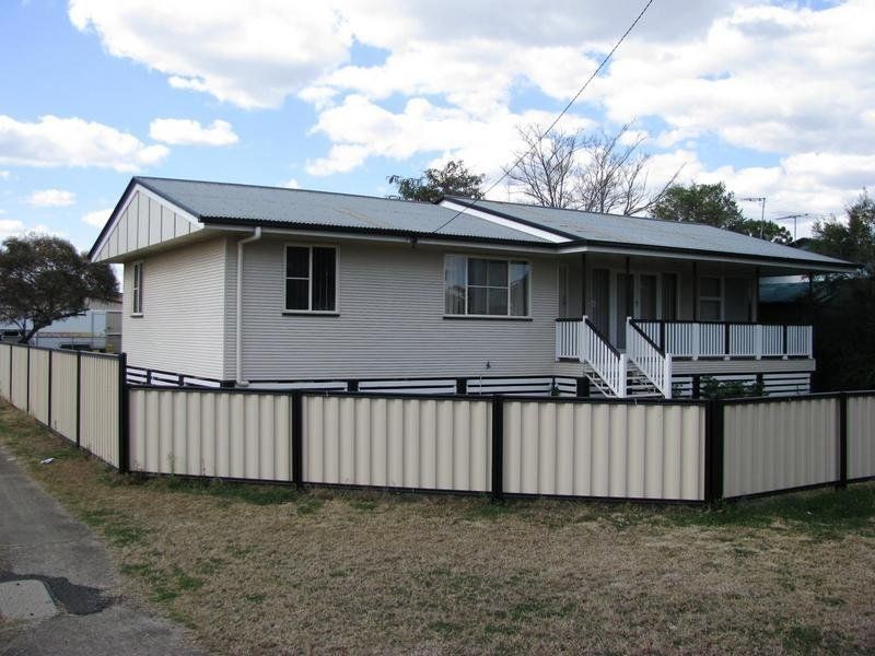 53 Palmer Street, Dalby QLD 4405