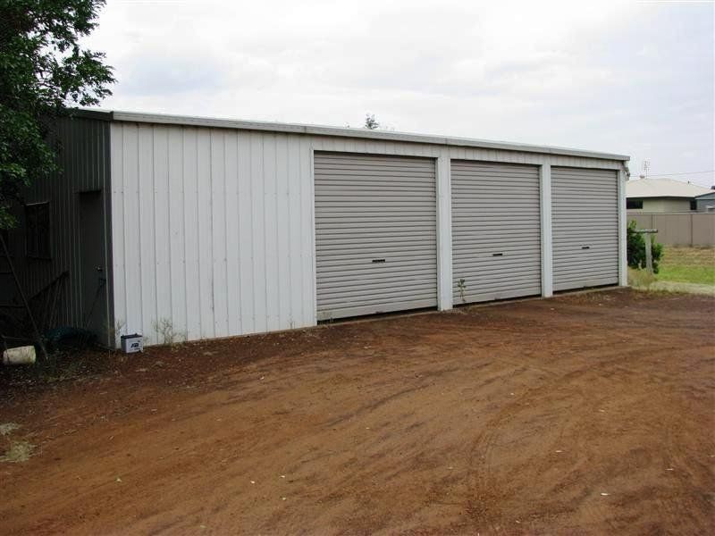 81 Summer Avenue, Dalby QLD 4405