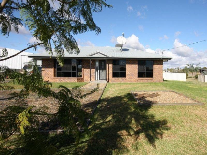 52 Seymours Road, Dalby QLD 4405