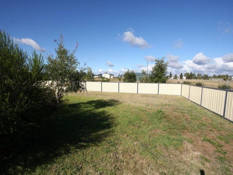 52 Seymours Road, Dalby QLD 4405