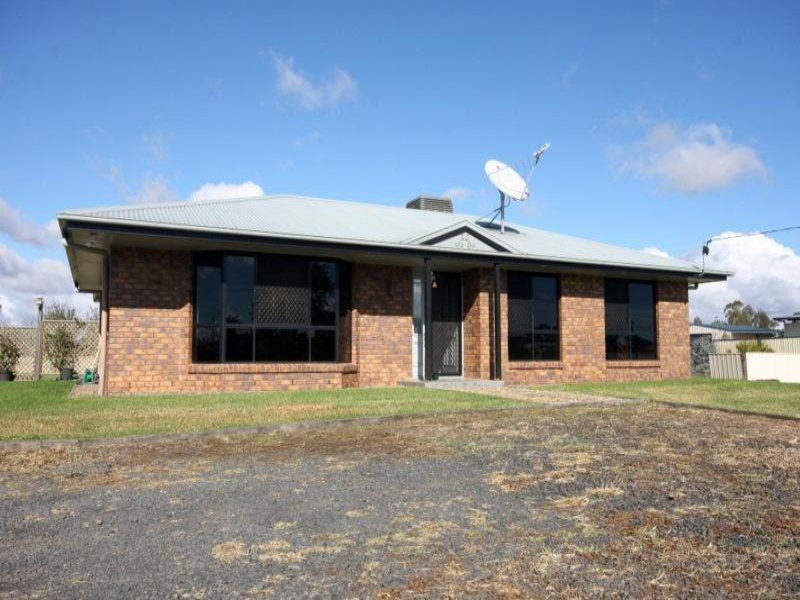 52 Seymours Road, Dalby QLD 4405