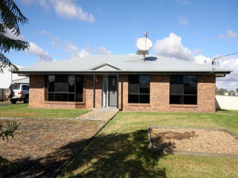 52 Seymours Road, Dalby QLD 4405