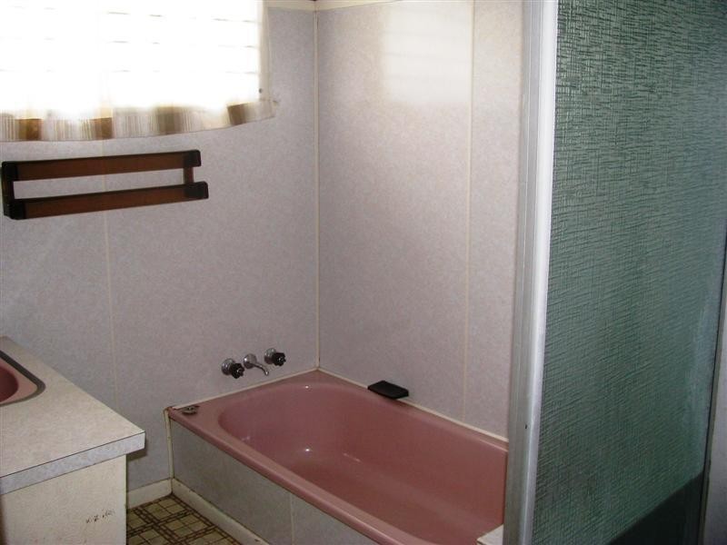 14 Knox Street, Dalby QLD 4405