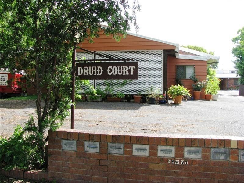 3/8 New Street, Dalby QLD 4405