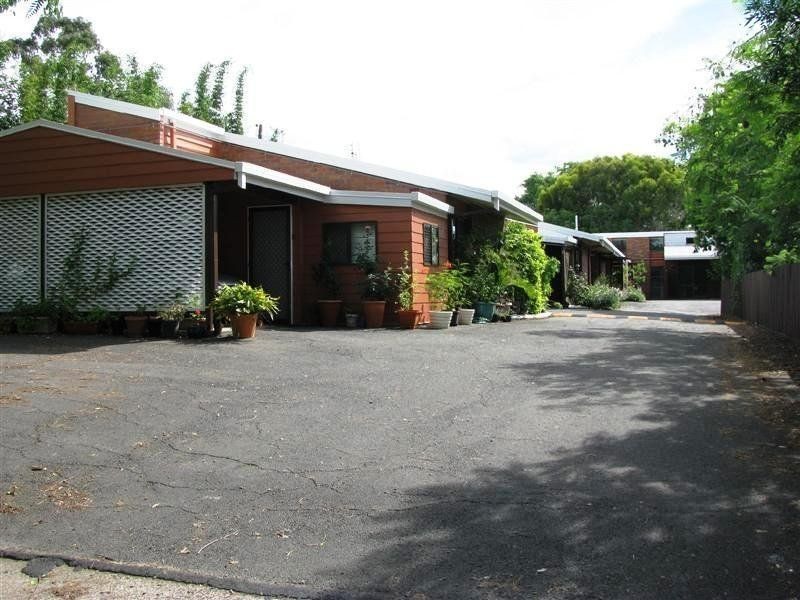 3/8 New Street, Dalby QLD 4405