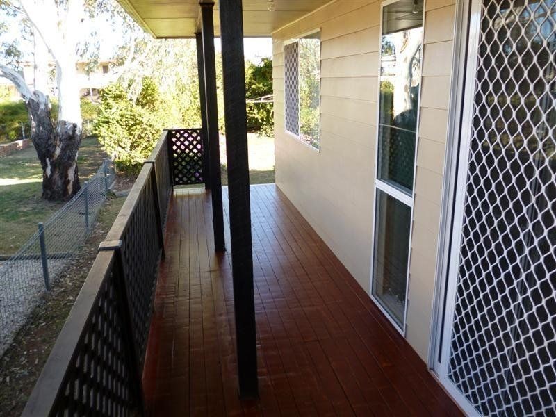 6 Brimblecombe Street, Dalby QLD 4405