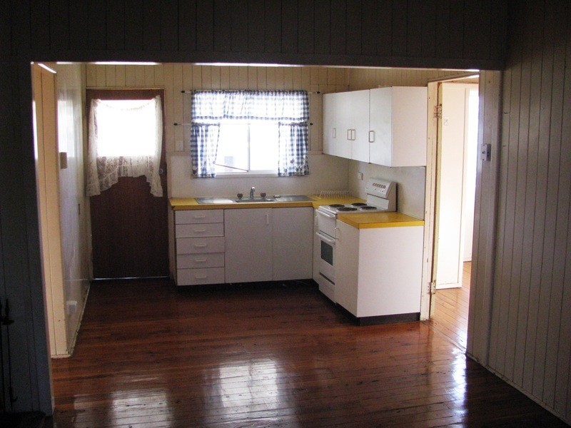 3 Scarlet Street, Dalby QLD 4405