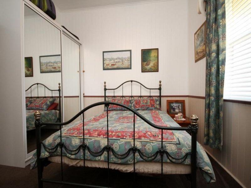 23 James Street, Dalby QLD 4405