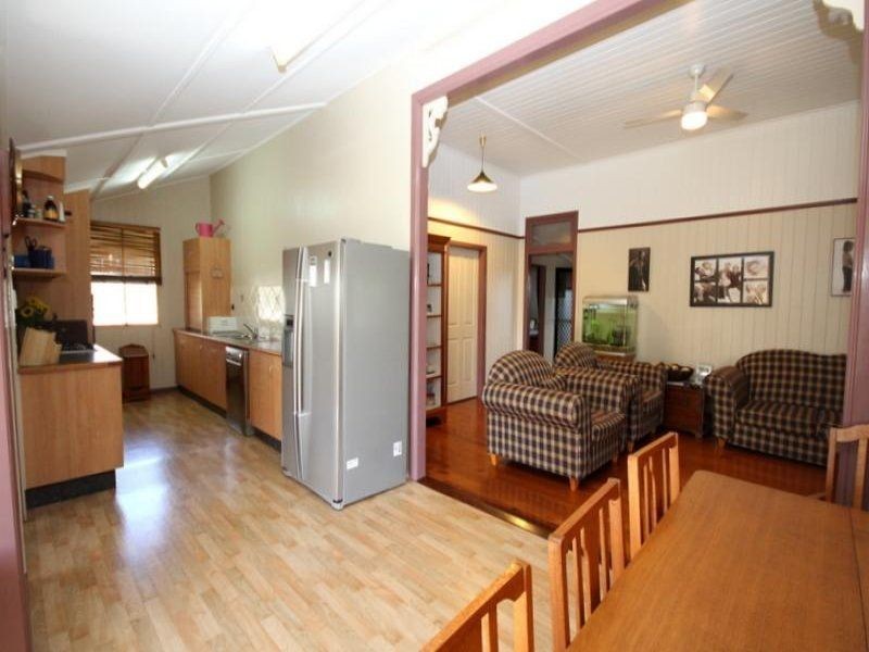 23 James Street, Dalby QLD 4405
