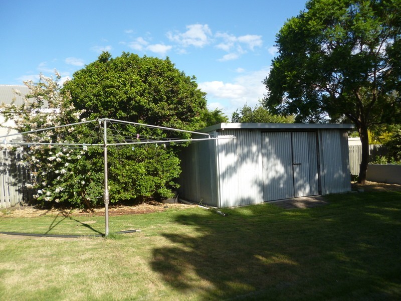 11 Leichhardt Street, Dalby QLD 4405