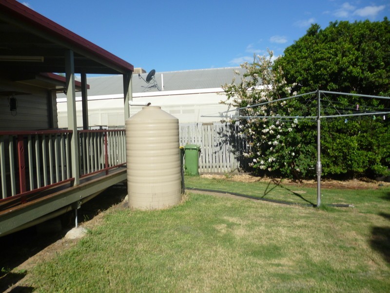 11 Leichhardt Street, Dalby QLD 4405