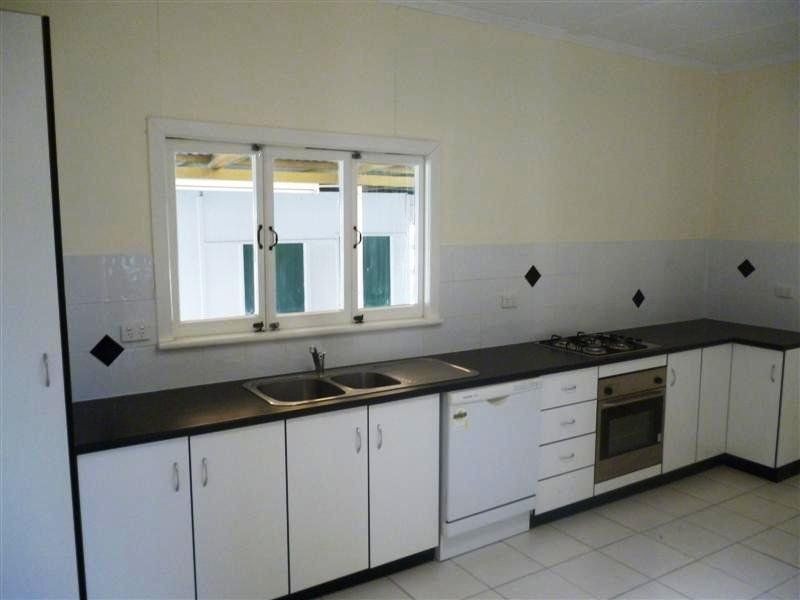 44 Palmer Street, Dalby QLD 4405