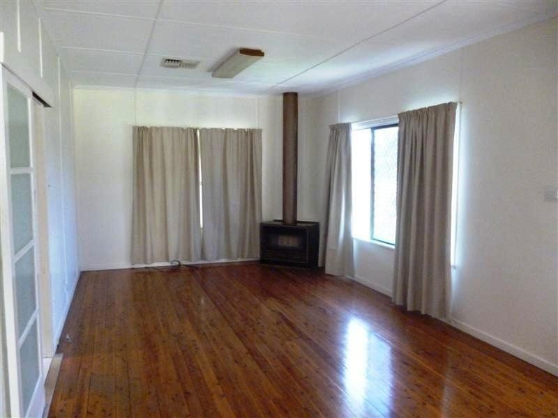 44 Palmer Street, Dalby QLD 4405