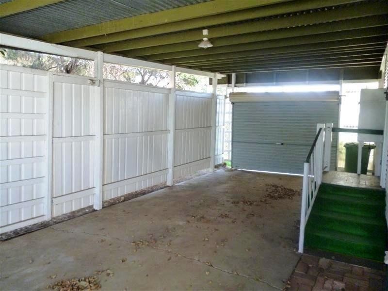 44 Palmer Street, Dalby QLD 4405