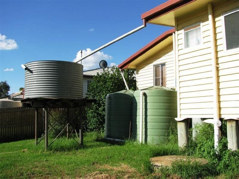 62 Wallace Street, Bell QLD 4408