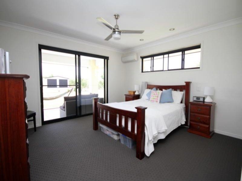 37 Southern Cross Drive, Dalby QLD 4405