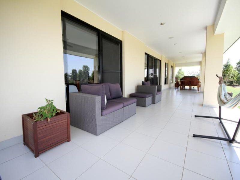 37 Southern Cross Drive, Dalby QLD 4405