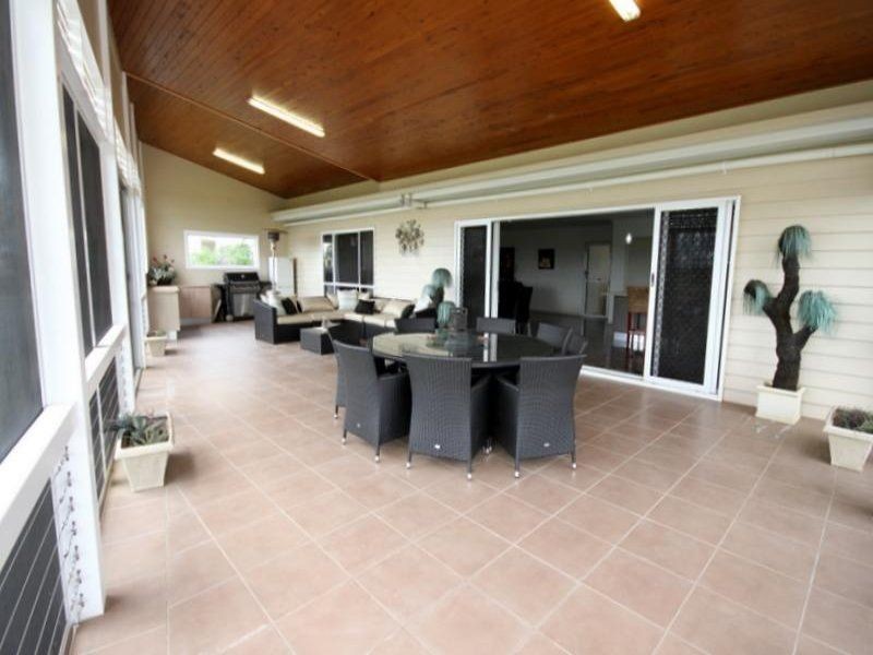 11 Henderson Street, Dalby QLD 4405