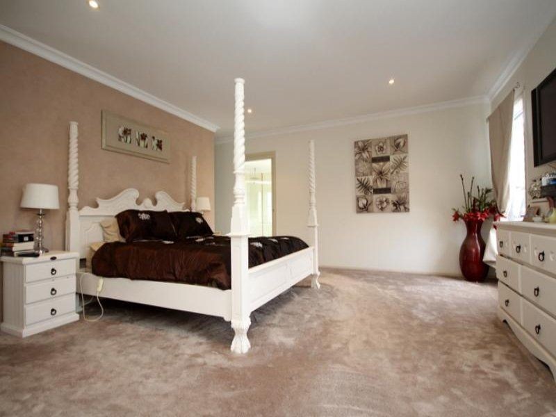11 Henderson Street, Dalby QLD 4405