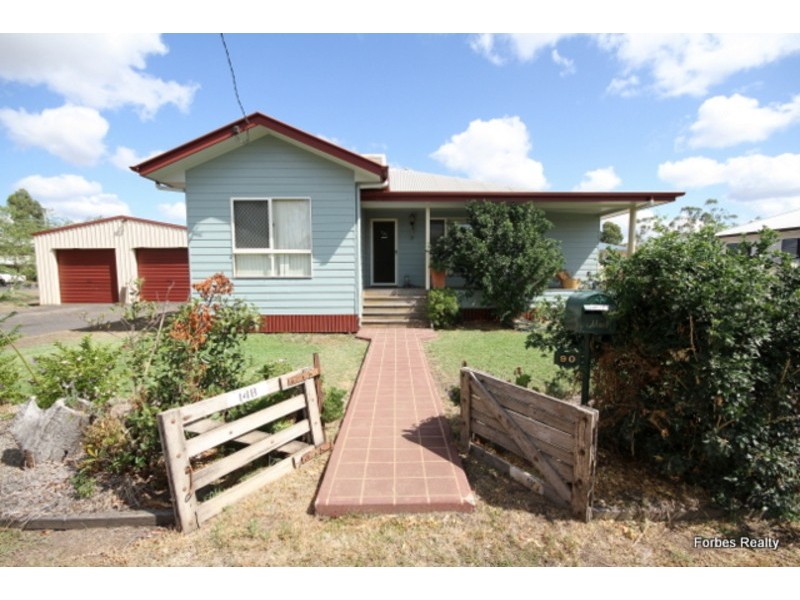 90 Charles Street, Dalby QLD 4405