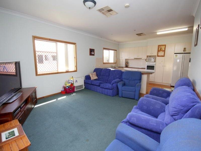 90 Charles Street, Dalby QLD 4405