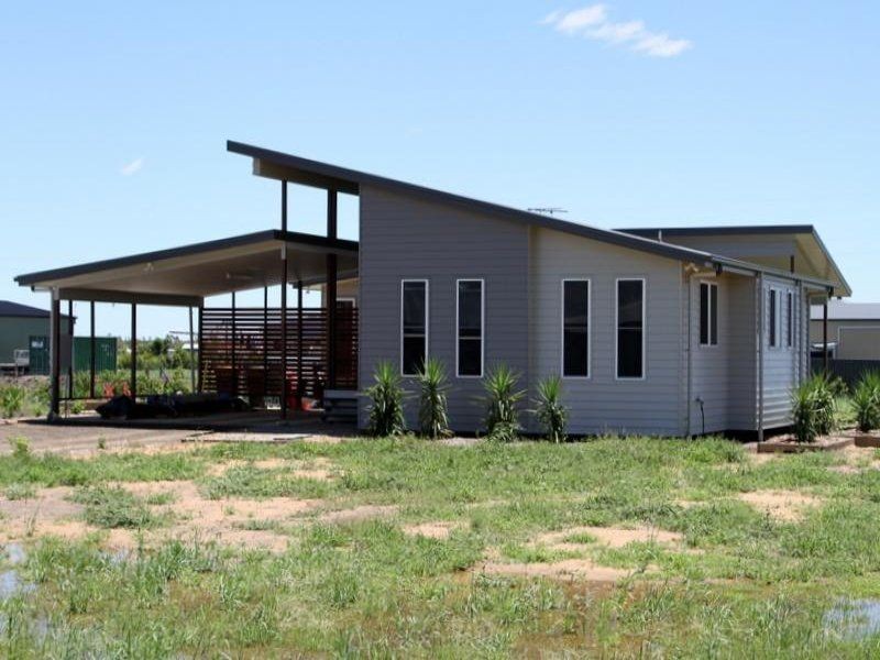 55 Diamond Drive, Dalby QLD 4405