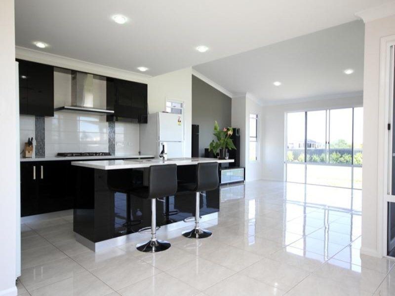 55 Diamond Drive, Dalby QLD 4405