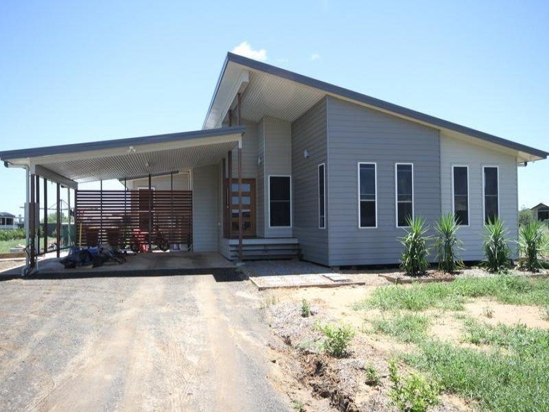 55 Diamond Drive, Dalby QLD 4405