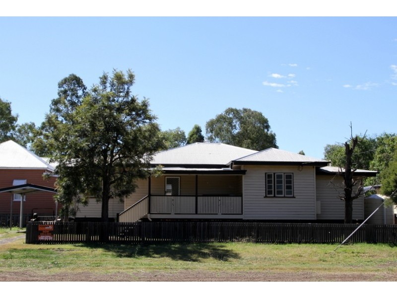 59 Myall Street, Dalby QLD 4405