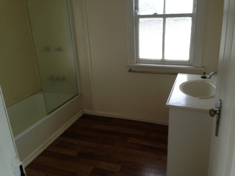 11 Williams St, Dalby QLD 4405