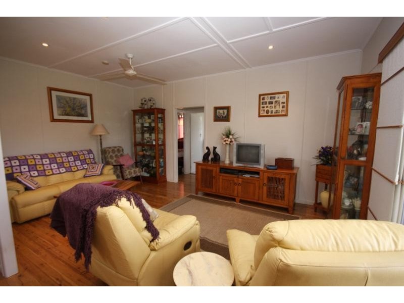 13 Coutts Street, Dalby QLD 4405