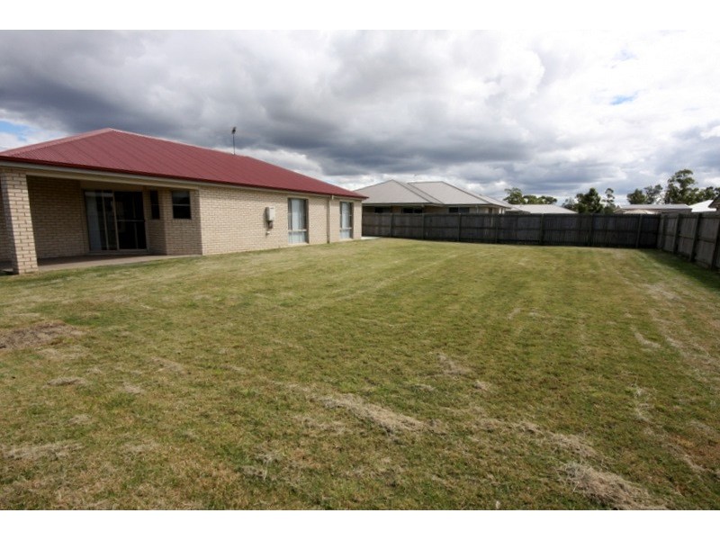 21 Glen Eagles Drive, Dalby QLD 4405