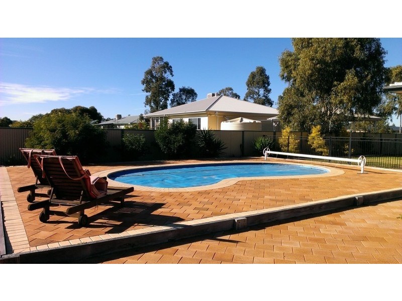 127 Blaxland Road, Dalby QLD 4405