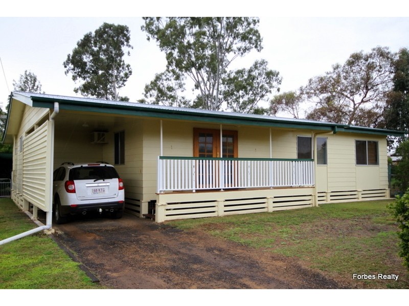 81 Wood Street, Dalby QLD 4405