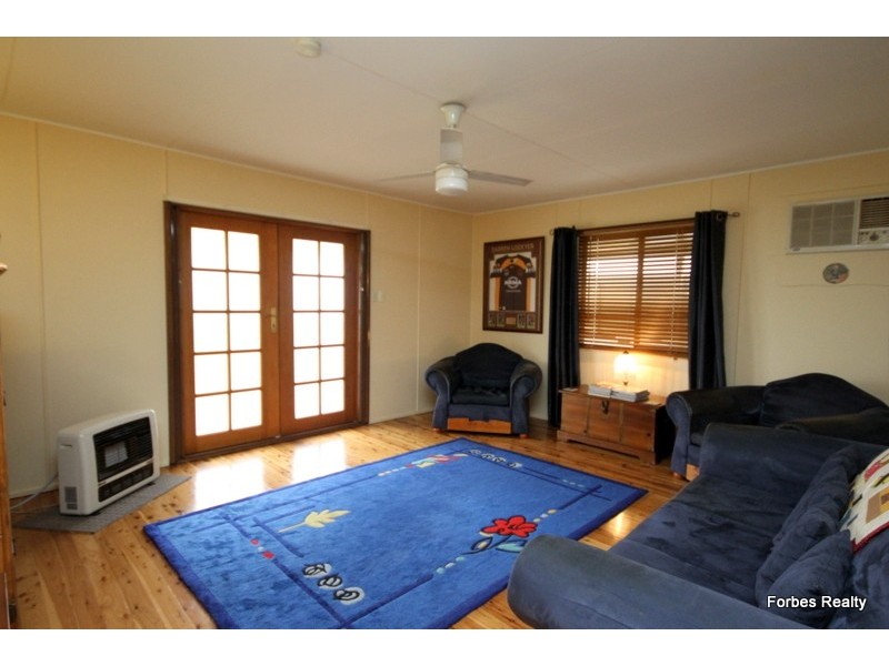 81 Wood Street, Dalby QLD 4405