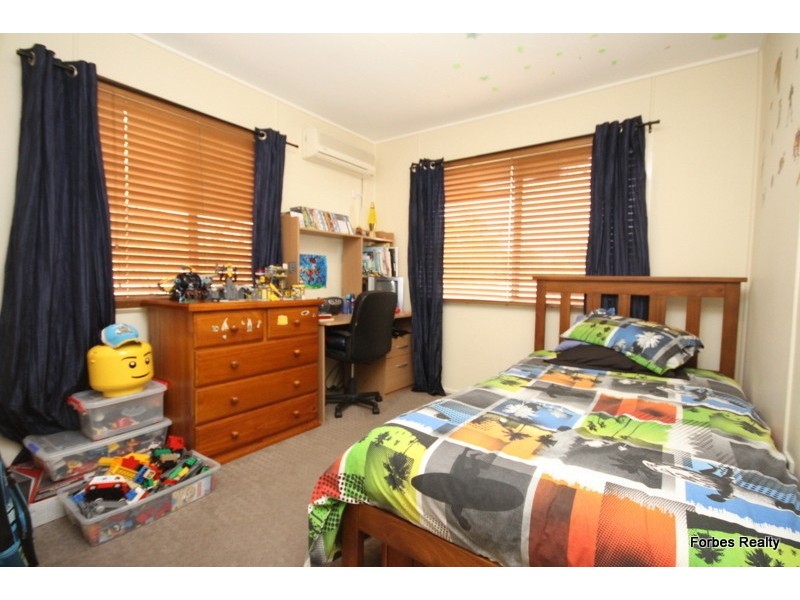 81 Wood Street, Dalby QLD 4405