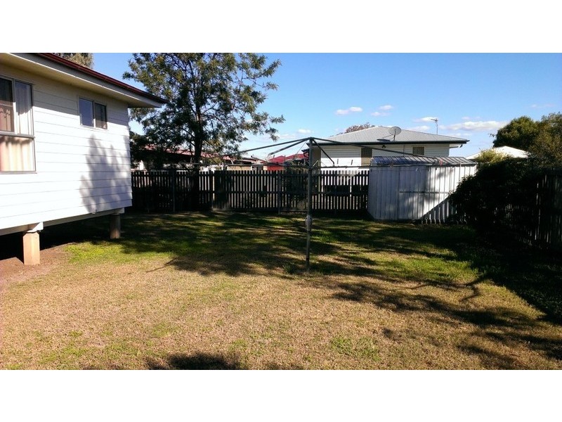 2 Jerome Street, Dalby QLD 4405