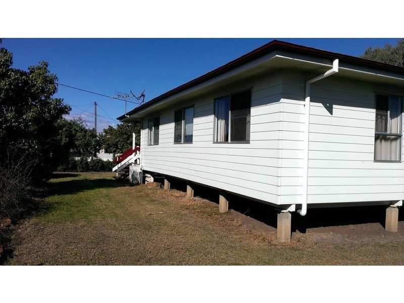 2 Jerome Street, Dalby QLD 4405