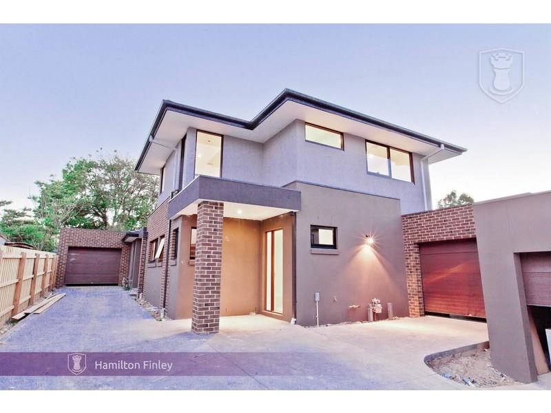 2/14 Farleigh Avenue, Burwood VIC 3125