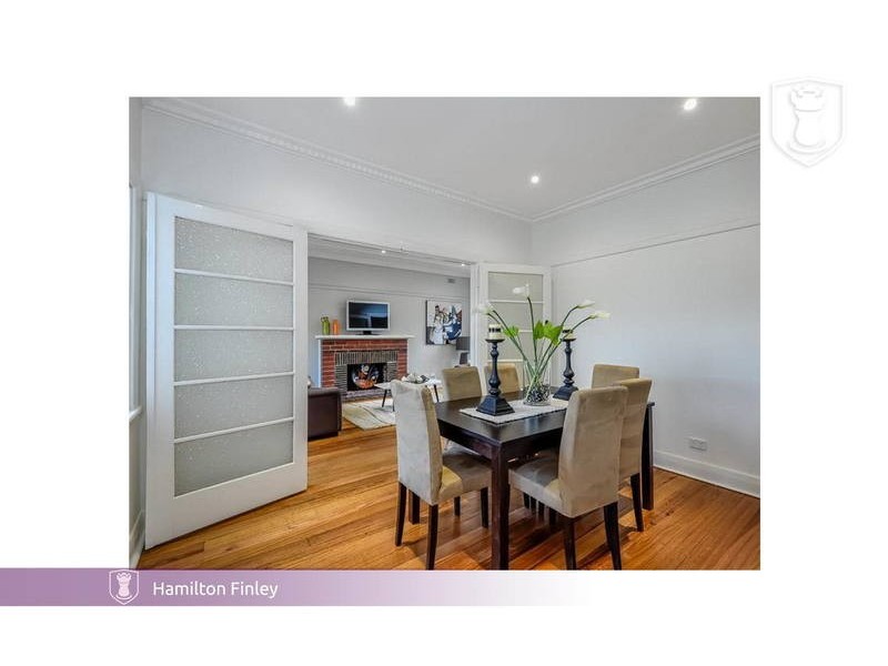 17 Birdwood Street, Box Hill South VIC 3128