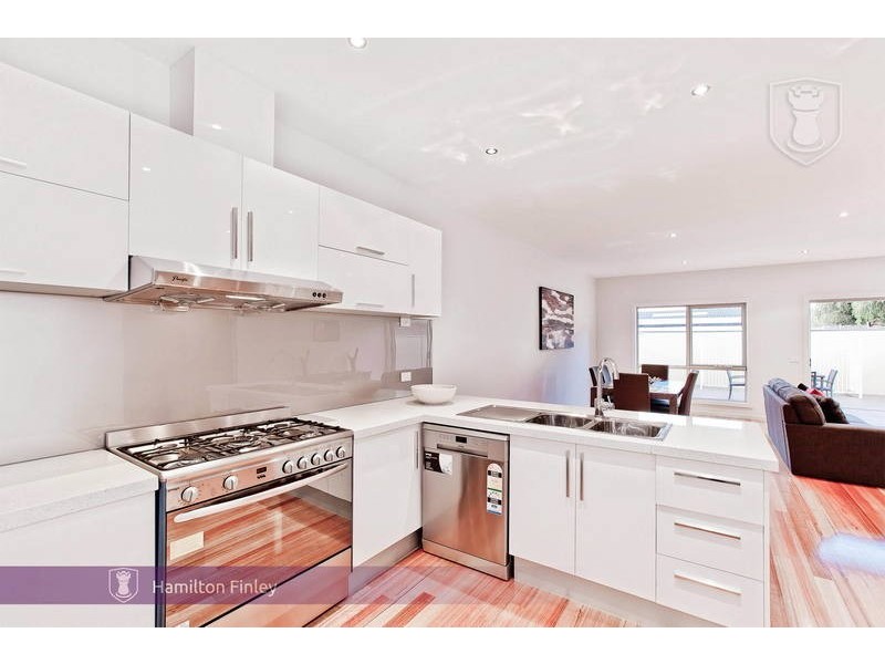 1/148 Andersons Creek Road, Doncaster East VIC 3109