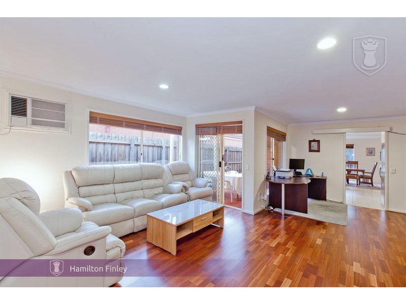 98 Ramu Parade, Heidelberg West VIC 3081